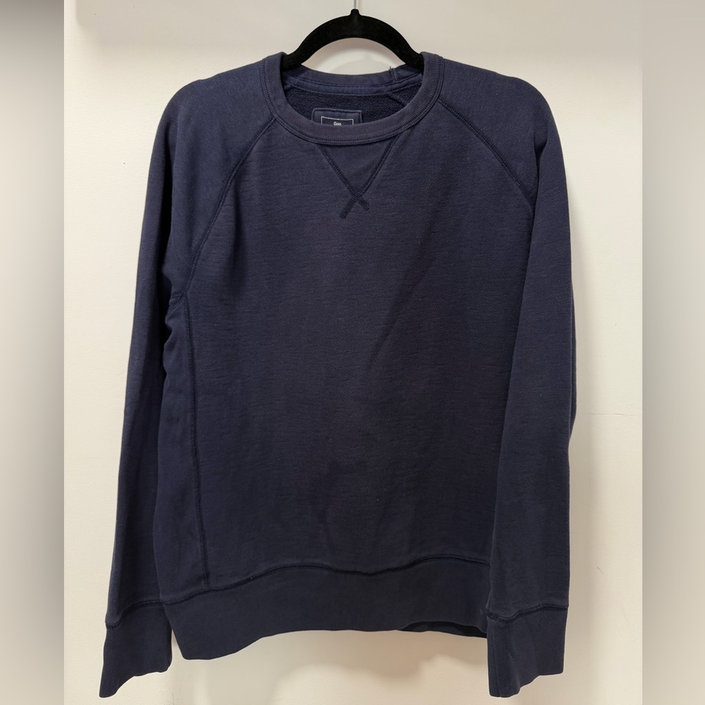 GAP Lived-In Navy Sweatshirt